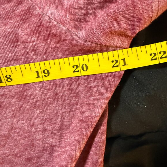 Embellished Peanuts Snoopy It's Fall Yall Graphic jersey soft knit Tee 10/12 NWT - Picture 6 of 11